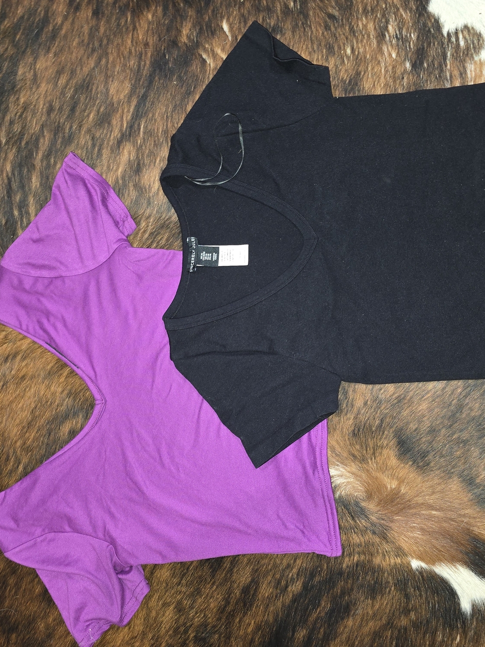 Sincerely Jules Short Sleeve V-Neck Tee in Purple and Black 2 For 1